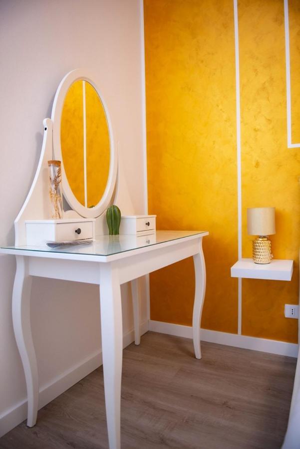 Isabel Apartaments Old Town Padua Buitenkant foto